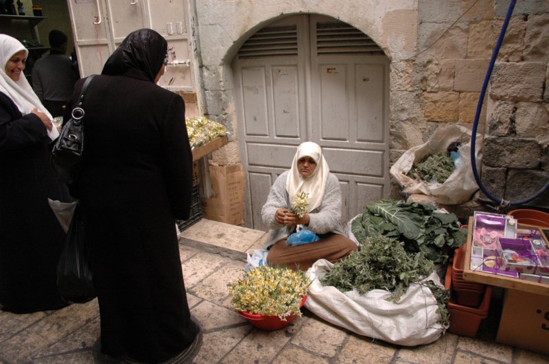 israelstreetvendor.jpg